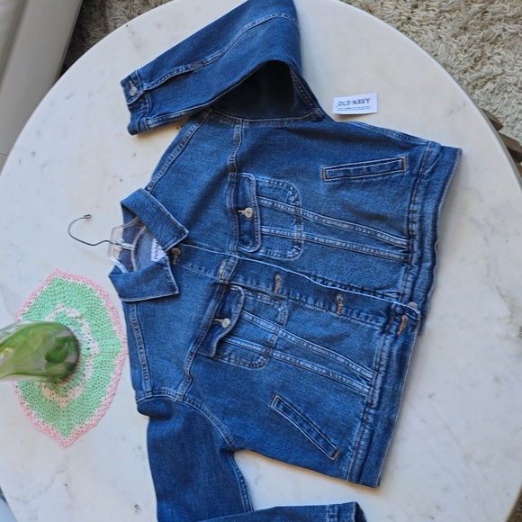 NWT Old Navy cropped trucker jacket in dark wash size medium - Picture 10 of 14